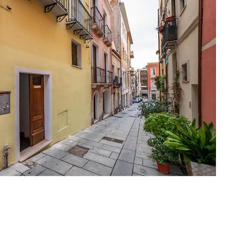 Oldtown Romantic Apartment Cagliari Extérieur photo