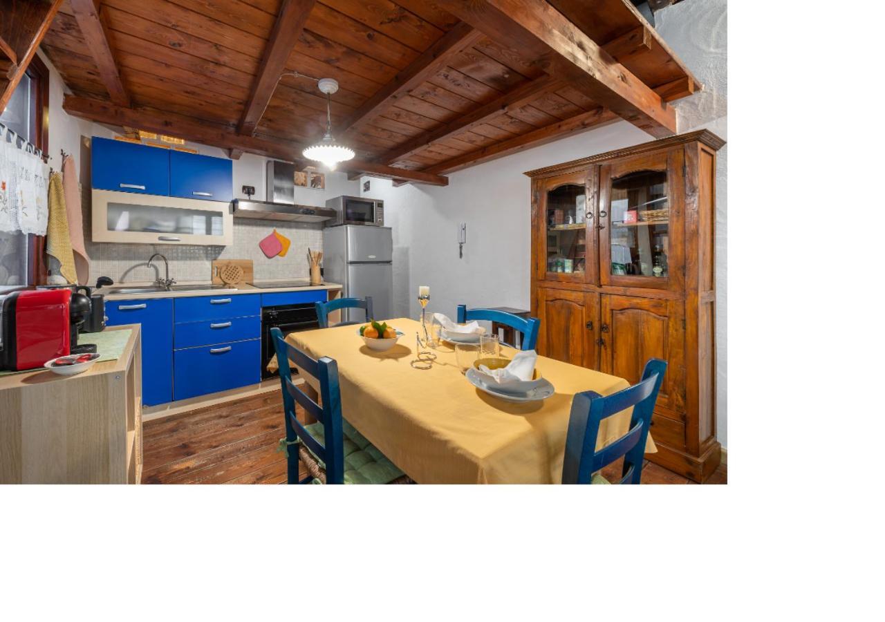 Oldtown Romantic Apartment Cagliari Extérieur photo