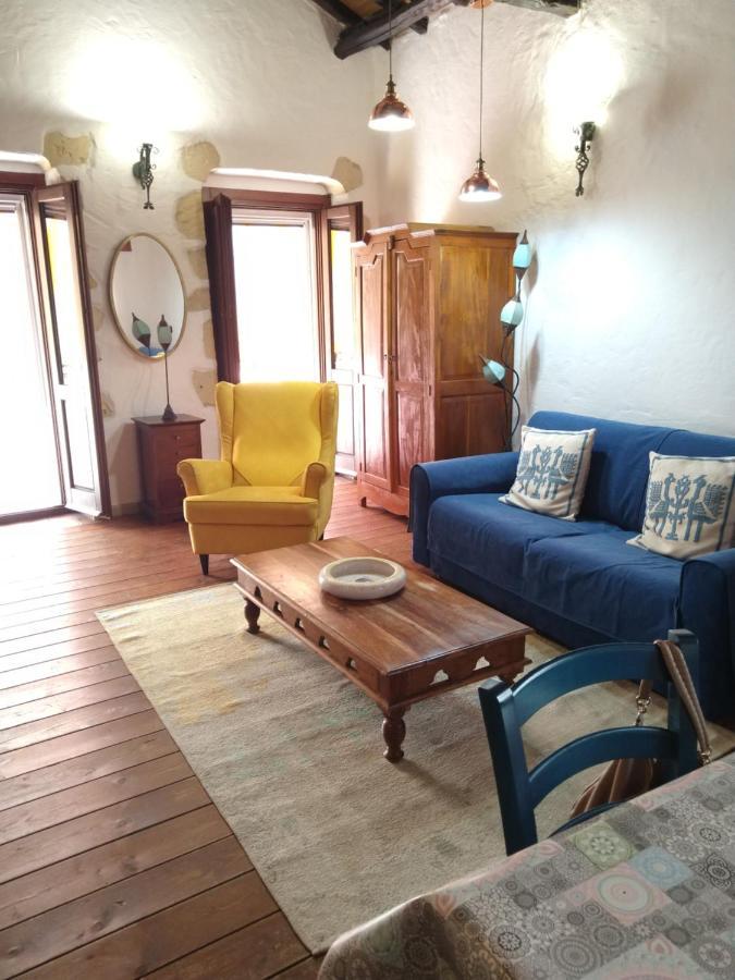 Oldtown Romantic Apartment Cagliari Extérieur photo